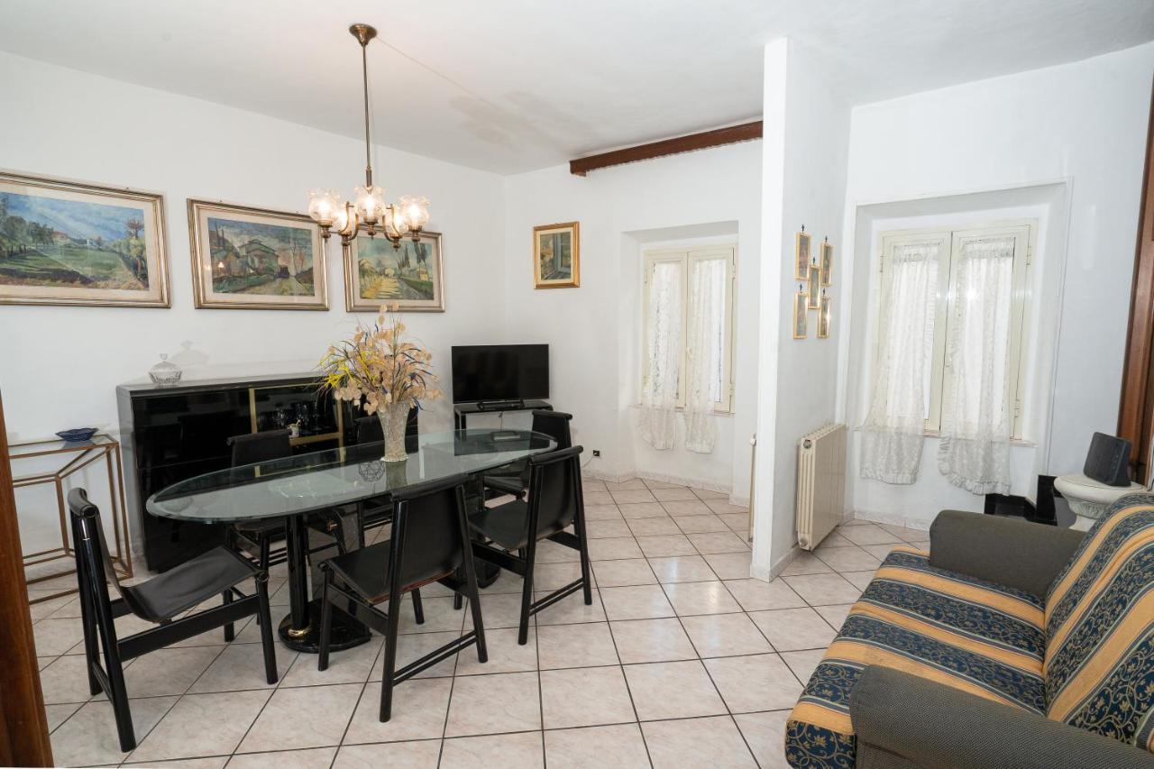 Casa Lago E Camino Capodimonte Ngoại thất bức ảnh